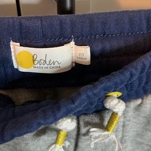 Mini boden boy’s sweat pants 11yr